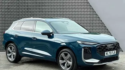 Used Audi Q3 S-Line 150 HP (110 kW) 2026 Blue SUV