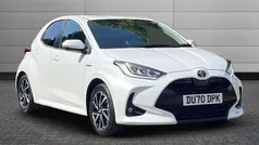 White Used 2020 Toyota Yaris Hybrid Design Hatchback | £14,650 (Fair price)