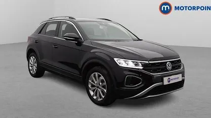 Used VW T-Roc Life 110 HP (80 kW) 2024 SUV