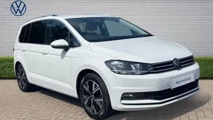 Used VW Touran SEL 150 HP (110 kW) 2025 MPV