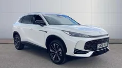 White New 2024 MG HS Trophy SUV | £23,400 (Fair price)