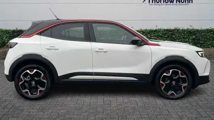 Used Vauxhall Mokka GS Line 131 HP (96 kW) 2022 White SUV