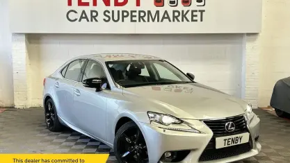 Used Lexus IS300h Sport Line 223 HP (164 kW) 2016 Silver Sedan