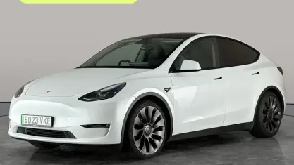 Used Tesla Model Y Performance 392 kW (534 HP) 2023 White SUV