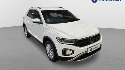 Used VW T-Roc Life 110 HP (80 kW) 2023 SUV