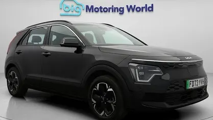Used 2023 Kia Niro SUV | £17,100 (Fair price)