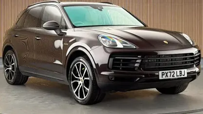 Used Porsche Cayenne Platinum Edition 462 HP (339 kW) 2022 Black SUV
