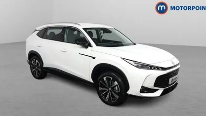 Used 2025 MG HS Trophy SUV | £22,299 (Fair price)