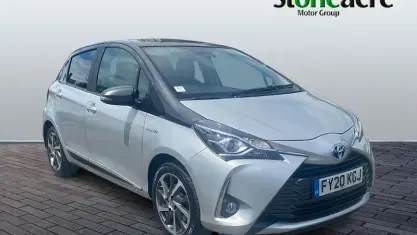 Used Toyota Yaris 101 HP (74 kW) 2020 Silver Hatchback