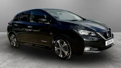 Used Nissan Leaf Tekna 110 kW (150 HP) 2022 Hatchback