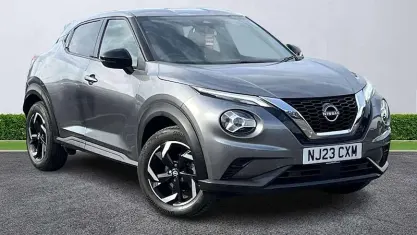 Used Nissan Juke N-Connecta 114 HP (83 kW) 2023 Grey SUV