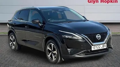 Used Nissan Qashqai N-Connecta 158 HP (116 kW) 2022 Black SUV