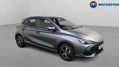 Begagnad MG MG3 Trophy 194 HK (142 kW) 2025 Grå Halvkombi