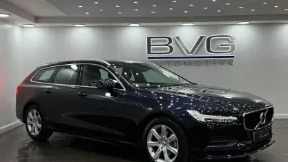Used Volvo V90 Momentum 190 HP (139 kW) 2018 Blue Estate