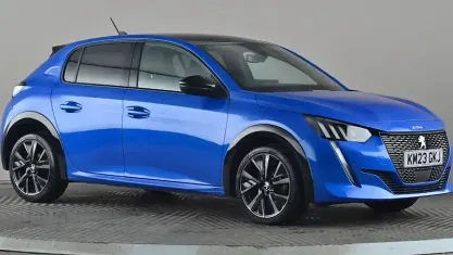 Second-hand Peugeot 208 GTi 102 CP (75 kW) 2023 Albastru Hatchback
