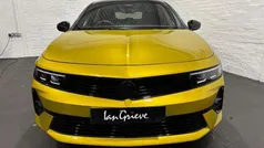 Yellow/black Used 2024 Vauxhall Astra Ultimate Hatchback | £19,999 (Good price)