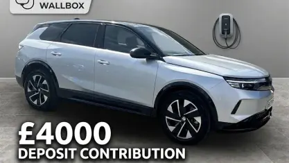 Used Vauxhall Grandland 156 kW (213 HP) 2025 Silver SUV