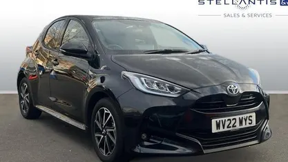 Used Toyota Yaris Hybrid Design 116 HP (85 kW) 2025 Hatchback