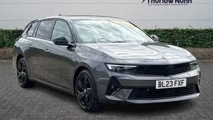 Used Vauxhall Astra S 131 HP (96 kW) 2023 Grey Estate