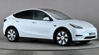Used Tesla Model Y RWD 219 kW (299 HP) 2023 White SUV