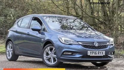 Used Vauxhall Astra SRi 101 HP (74 kW) 2018 Hatchback