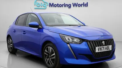 Used Peugeot 208 Allure Premium 102 HP (75 kW) 2021 Blue Hatchback