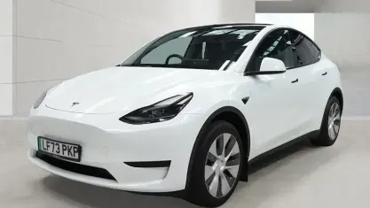 Used Tesla Model Y RWD 219 kW (299 HP) 2024 SUV