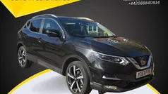Black Used 2017 Nissan Qashqai Tekna SUV | £11,488 (Fair price)