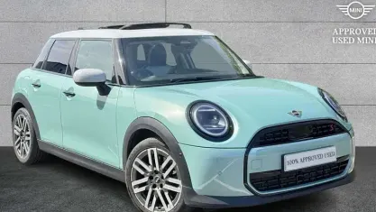 Used Mini Cooper Classic 150 kW (204 HP) 2025 Green Hatchback