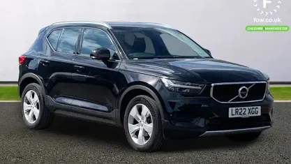 Usado Volvo XC40 Momentum 163 HP (119 kW) 2021 Preto SUV
