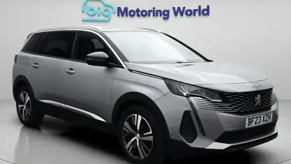 Used Peugeot 5008 Allure+ 131 HP (96 kW) 2023 Grey SUV