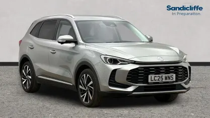 Used MG ZS Trophy 196 HP (144 kW) 2024 Metallic  monument silver SUV