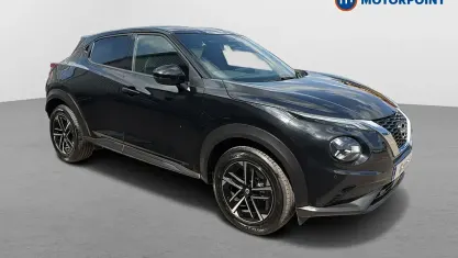 Used Nissan Juke N-Connecta 114 HP (83 kW) 2025 Black SUV