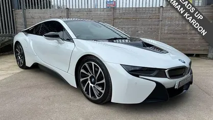 Used BMW i8 Comfort Edition 362 HP (266 kW) 2017 Coupe