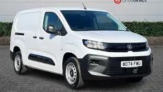 New 2025 Vauxhall Combo MPV | £16,995 (Fair price)