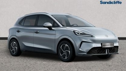 Usado MG MG4 EV 117 kW (160 CV) 2026 Plateado Utilitario