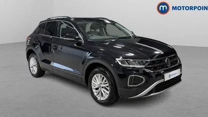 Used VW T-Roc Life 110 HP (80 kW) 2024 SUV