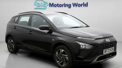 Begagnad Hyundai Bayon SE 101 HK (74 kW) 2024 Svart SUV