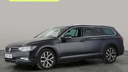 Used VW Passat SEL 150 HP (110 kW) 2022 Black Estate