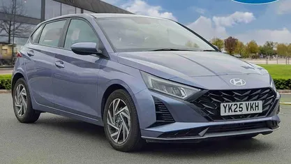 Used Hyundai i20 Advanced 101 HP (74 kW) 2025 Blue Hatchback