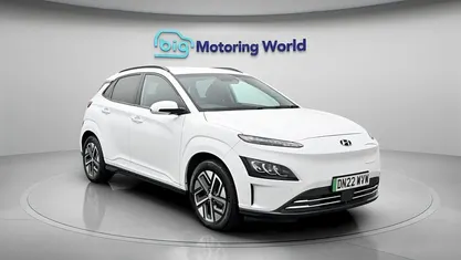 Used Hyundai Kona Premium 150 kW (204 HP) 2022 White SUV