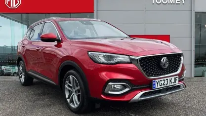 Usado MG HS Excite 162 HP (119 kW) 2023 SUV