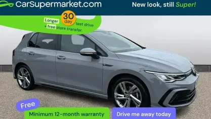 Second-hand VW Golf VIII R-line 131 CP (96 kW) 2024 Hatchback