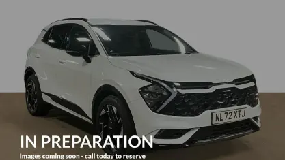 Used Kia Sportage GT-Line 265 HP (194 kW) 2022 White SUV