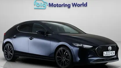 Begagnad Mazda 3 Inclusive 186 HK (136 kW) 2022 Halvkombi
