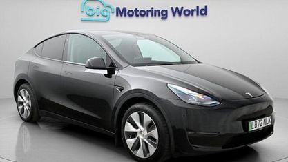 Begagnad Tesla Model Y Long Range AWD 286 kW (389 HK) 2025 SUV