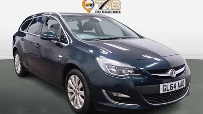 Used Vauxhall Astra Elite 165 HP (121 kW) 2014 Estate