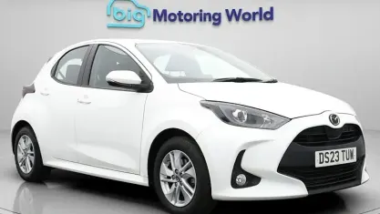 Used Mazda 2 116 HP (85 kW) 2023 White Hatchback