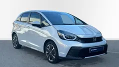 Premium plus paint sunlight white New 2024 Honda Jazz Advance Hatchback | £23,556 (Fair price)