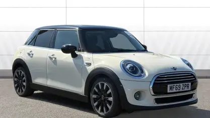Begagnad Mini Cooper Exclusive 136 HK (100 kW) 2020 Halvkombi